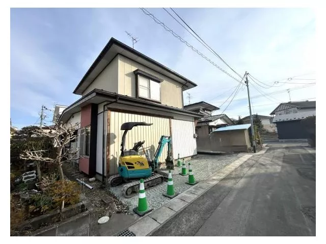 [Open House] Interior and exterior renovation planned / Water facilities replacement / Parking for 2 cars / Mizusawa Minami Elementary School