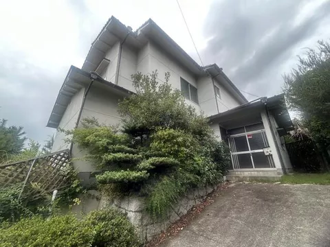 Onomichi City, Yamanami-cho (Higashi-Onomichi Station) 2-story building 4LDK