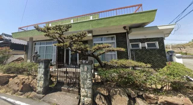 Kii-Katsuragi City, Kurotsuchi (Kii-Nagata Station) 2-story 10LDK