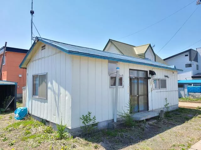 Sorachi-gun, Kamifurano-cho, Shinmachi 5-chome (Kamifurano Station) Single-story 2DK
