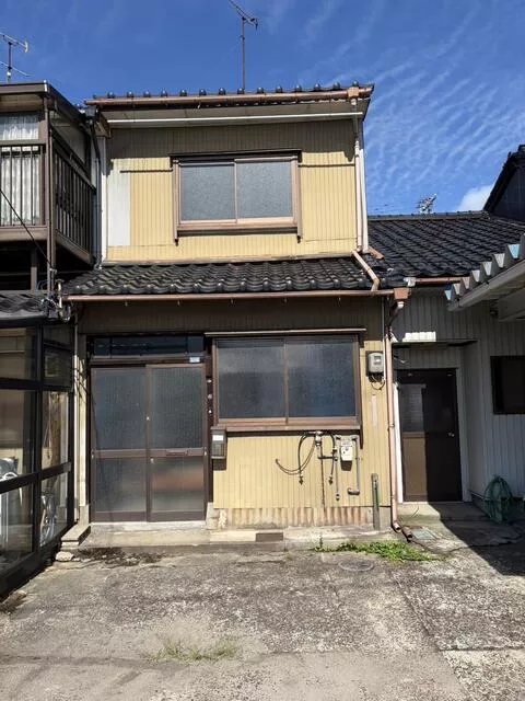 Imizu City Yahata Town 2-chome 2-story 4K