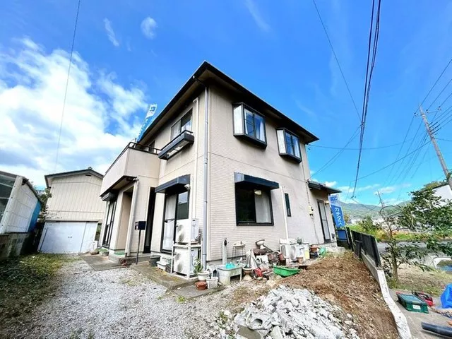 Open house held / Currently under renovation / 5LDK house built by Misawa Homes