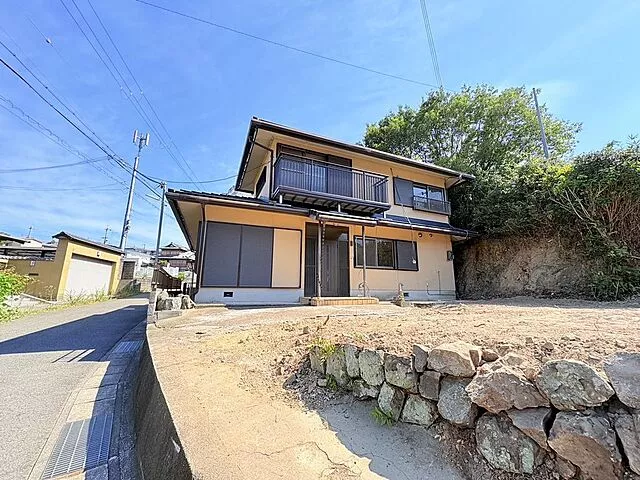 Used single-family home Iso no Ura house