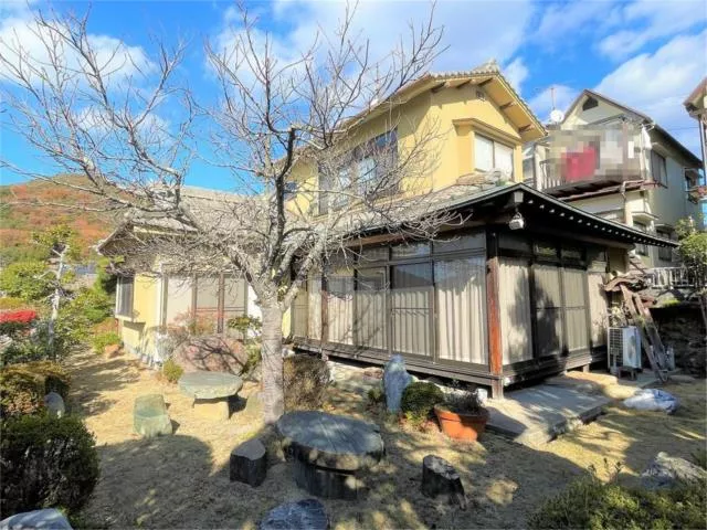 Yaki-yama Nishi 1-chome (Kure Station) 2 stories, 5LDK