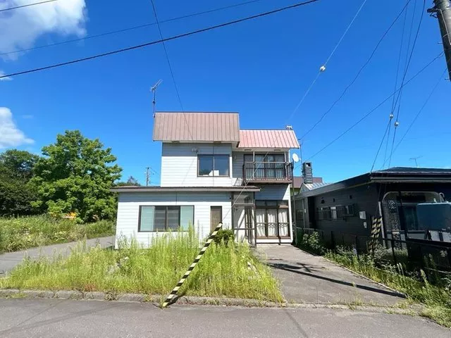 [Open House] Current sale until September 28, corner lot / garden space available /