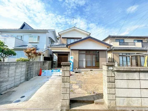 Kumagaya City, Kakinuma (Ishihara Station) 2-story building 3K