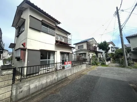 Ishihara, Kumagaya-shi, Kumagaya (Ishihara station) 2F 3DK

3,180,000 yen