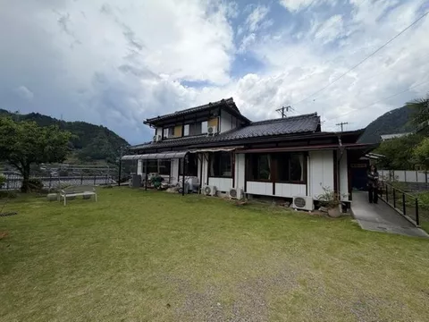 Hiraoka (Hiraoka Station) 8.8 million yen