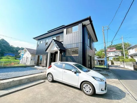 【Open house held】【Under renovation】 Exterior wall and roof painting, partial expansion of parking space, water-related