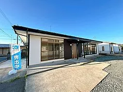 Used single-family home in Yachimeien, Mizusawa, Oshu City