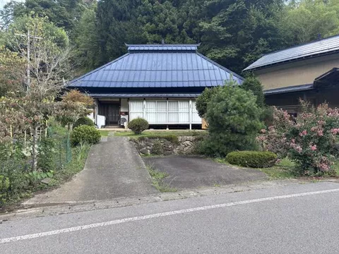 Nagano City Nakajo Hisakanoya Single-story Building 4SDK
