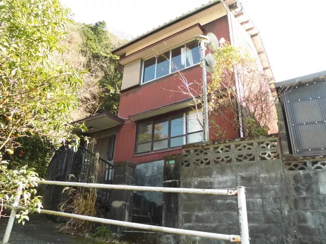 Yahatahigashi Ward, Kitakyushu City, Toyomachi (Yahata Station) 2-story 4DK