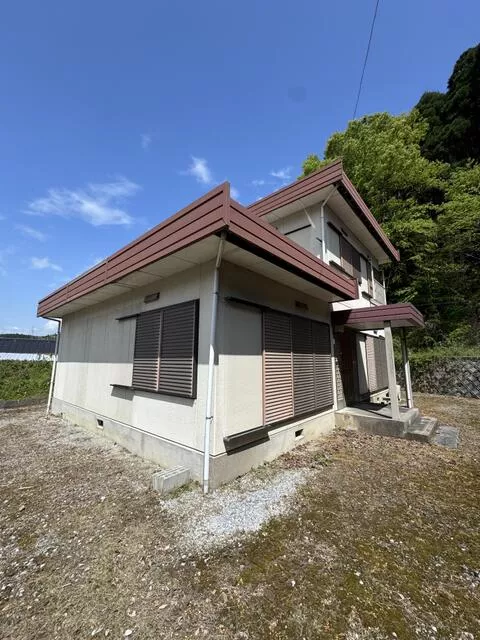 2F 4LDK in Shimotanou, Maibara-shi, Kanagawa

4 million yen