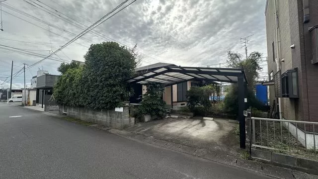 Miyakonojō City, Minamitakaomachi (Isoichi Station) Single-story building 4DK