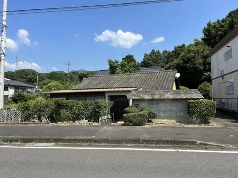 Takushi, Higashitaku Town, Oaza Beppu (Higashitaku Station) Single-story building 5K