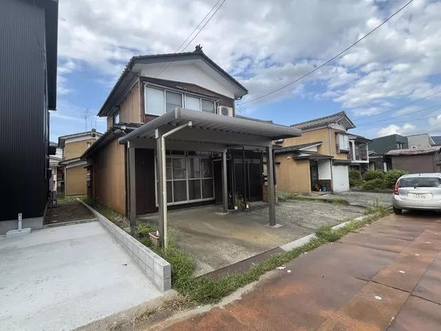 Kyoku Shinmachi 1 (Miyauchi Station) 5.5 million yen