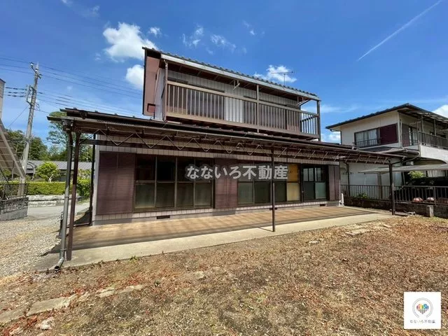 [Renovated♪] Ample storage for comfort! [Site 87 tsubo] Possible to have a home garden in the yard♪