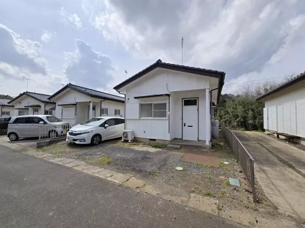 Inashiki-gun Miho-mura Oaza Tsuchiya (Hitachinoushiku Station) Single-story building 3DK