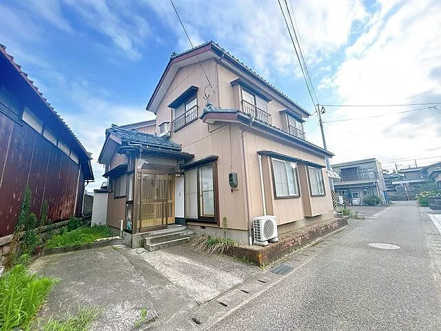 Used single-family home Niigata City Konan Ward Suwa 3-chome house