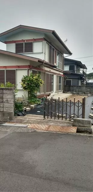 Saijo City, Shimoyamayama (Nakahi Station) 2-story building 5DK