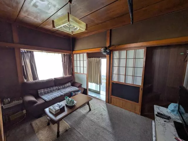 Goseibashi, Ishinomaki-shi (Watanoha Sta.) 2F 5LDK

1,750,000 yen