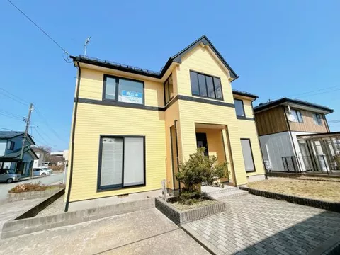 Akita City, Shinya Kitahama-cho (Shinya Station) 2-story 4LDK