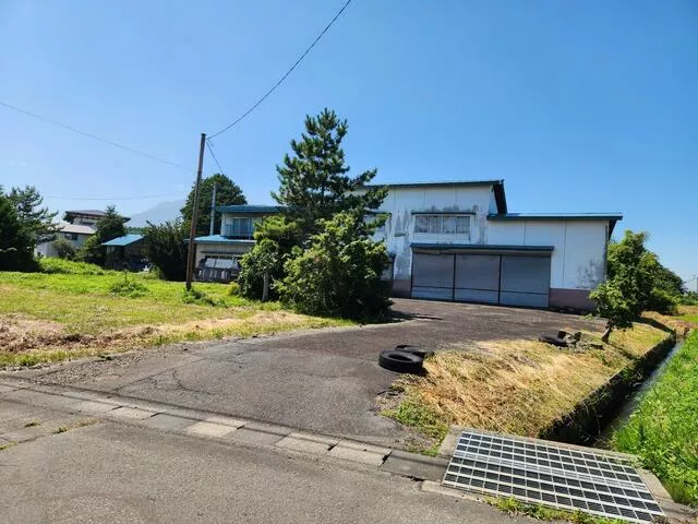Hirosaki City, Oaza Naraki, Shimabara, two-story building, 9DK