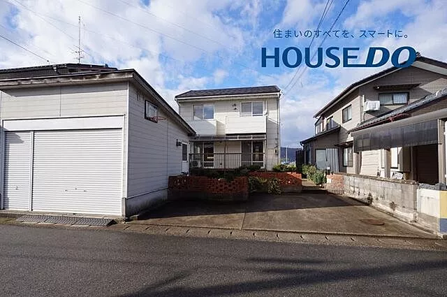 Used single-family home in Tomyoji Town - Used house