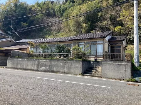 ■ Recommended for couples looking for a single-story home! 6DK! Good sunlight due to south-facing road!