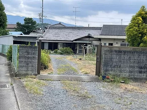 Used single-family home, Nagura residence