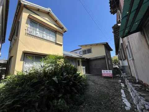 Hamamatsu City, Chūō Ward, Murakushichō (Bentenjima Station) Two-story building 7K