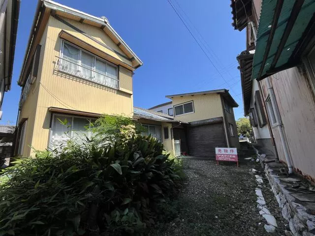 Hamamatsu City, Chūō Ward, Murakushichō (Bentenjima Station) Two-story building 7K