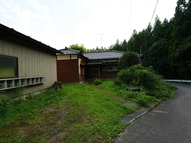 Comes with a separate storage building! ◆ A residence that feels the essence of Japanese style◆