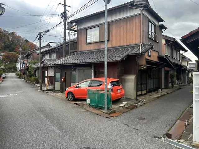 Maibara City, Sui (Sui Station) 2-story 5DK