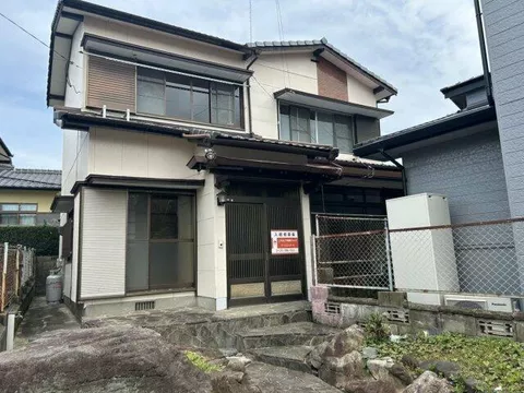 Omuta City Yahon Town (Shin-Ei Town Station) 2-story 6DK