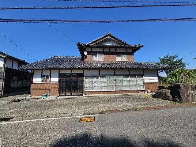 Fukahara 2.9 million yen