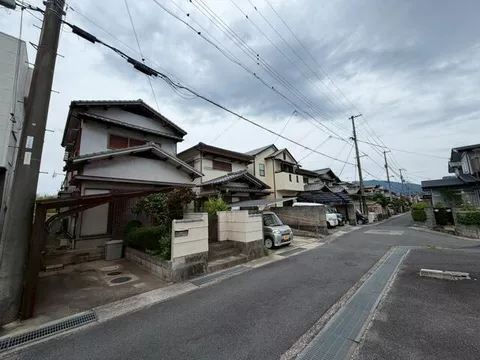 Hashimoto City, Gakubun Road (Gakubun Road Station) 2-story building 4DK