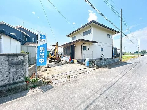 Used single-family home in Shirakawato, Gyoda City