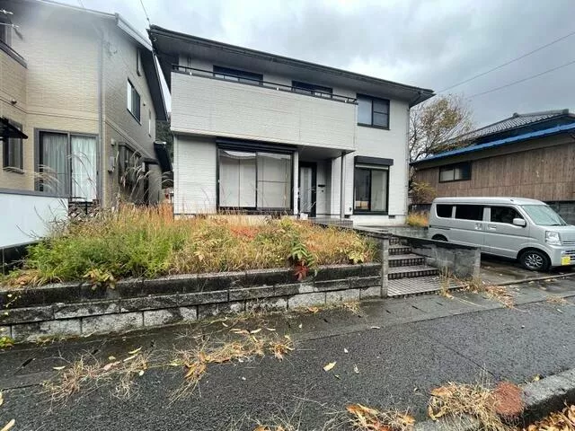 Tsuruga City, Fujigaoka-cho (Tsuruga Station) 2-story 5SLDK