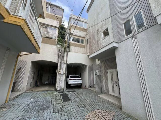 Miura City, Hosocho Wada (Misakiguchi Station), 3-story building, 3SLDK