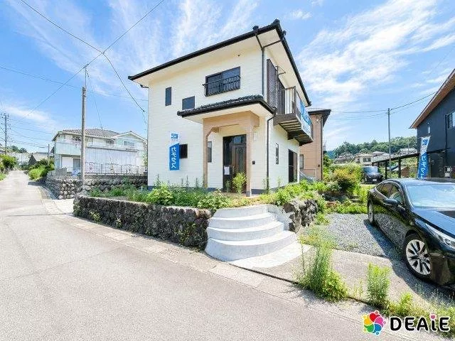 Renovated property, 7 minutes on foot to elementary school, parking for 2 cars available, available for viewing today♪