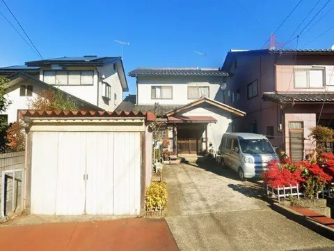 2-story building, 5DK, 4-chome Matsuoka Matsugahara, Eiheiji Town, Yoshida District (Kannonmachi Station)