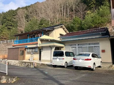 Shiso City, Ichinomiya Town, Azuma (Harima Shingu Station) 2-story building 6LDK