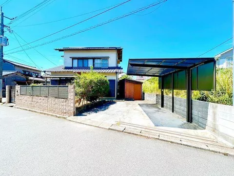 Yukuhashi City Oaza Inado (Shintakihara Station) 2-story building 3LDK