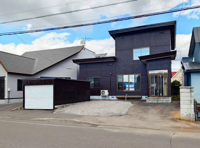 Asahikawa City Kitamoncho 14-chome (Kimbun Station) 2-story 3LDK
