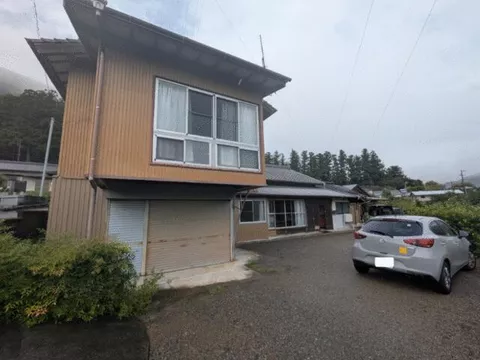 Shabara District, Kawanehon Town, Kaminagao (Tanoguchi Station) 2-story 7DK