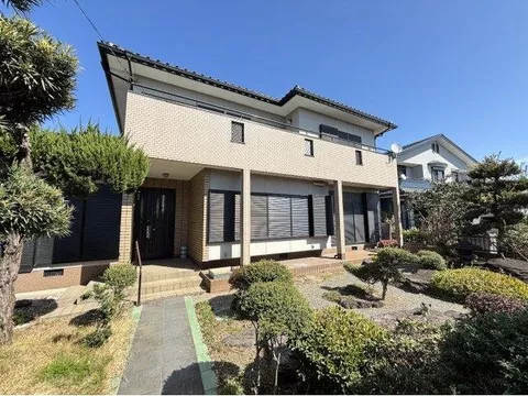 ☆A 5SLDK with a land area of about 92 tsubo and a building area of about 47 tsubo, recommended for large families☆