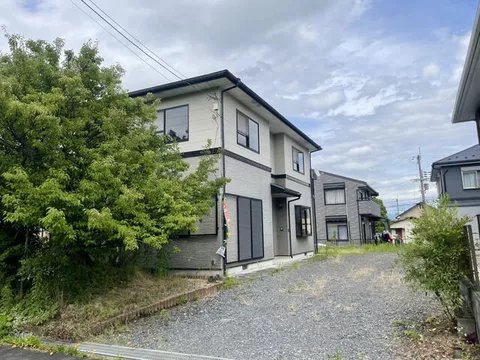 Higashiomi City, Miyakawa Town (Sakuragawa Station) 2-story building 4LDK