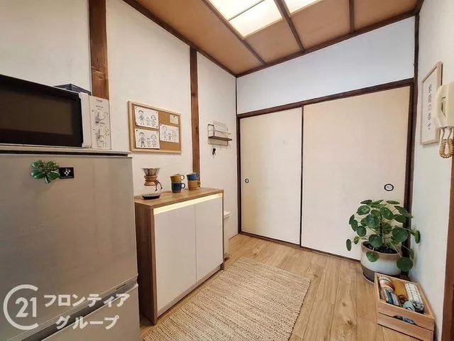 Interior renovation in May of the 8th year of Reiwa + immediate reservation available! 13-minute walk to Keihan Main Line "Furukawabashi Station"