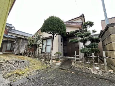 ◆ Owner change property◆ Gross yield 12% (Annual income 477,600 yen)